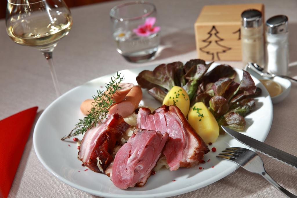 Logis Hotel Le Vetine Le Valtin Eksteriør billede